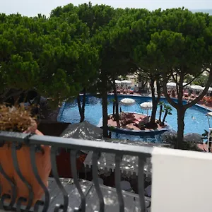 3* Hotel Agora Park