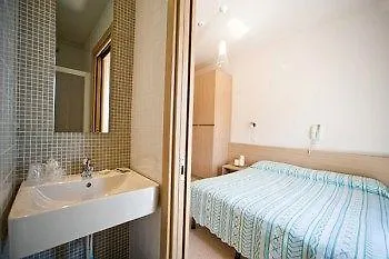Hotel Colonna Lido di Jesolo 3*,
